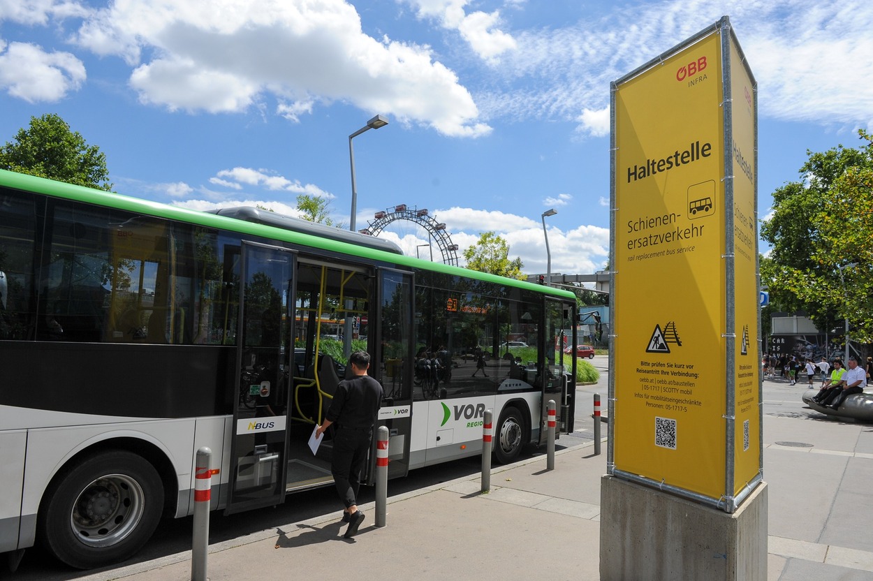 ÖBB Schienenersatzverkehr mit Direktbussen