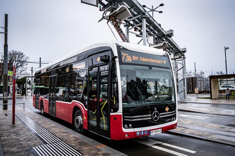 Wiener Linien bauen emissionsfreies Busangebot in Simmering aus
