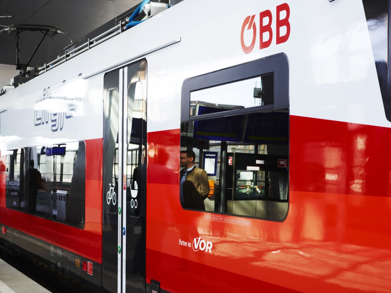 ÖBB Pressefoto - Thema: Cityjet - ÖBB ET4744, ÖBB ET4746